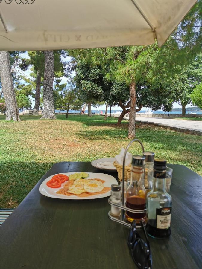 Lara Deluxe Superior 5 Star Apartment, Your Piece Of Heaven By The Sea & Park Novigrad  Luaran gambar